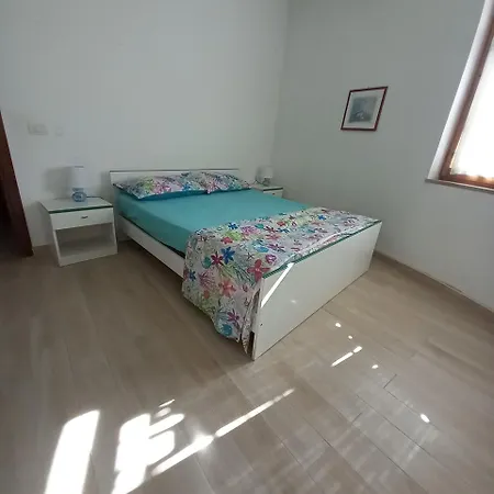 Marina 3 Πανσιόν